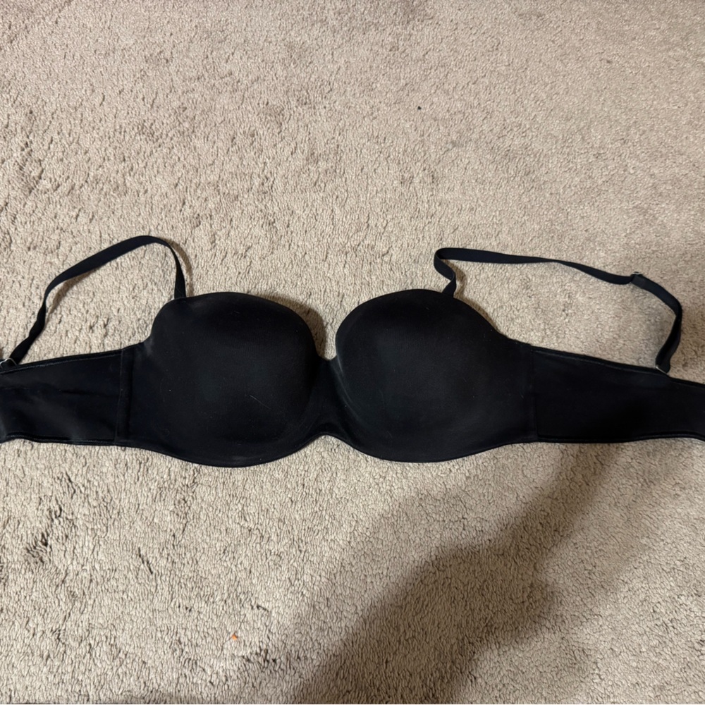 Victoria secret bra-can turn strapless
